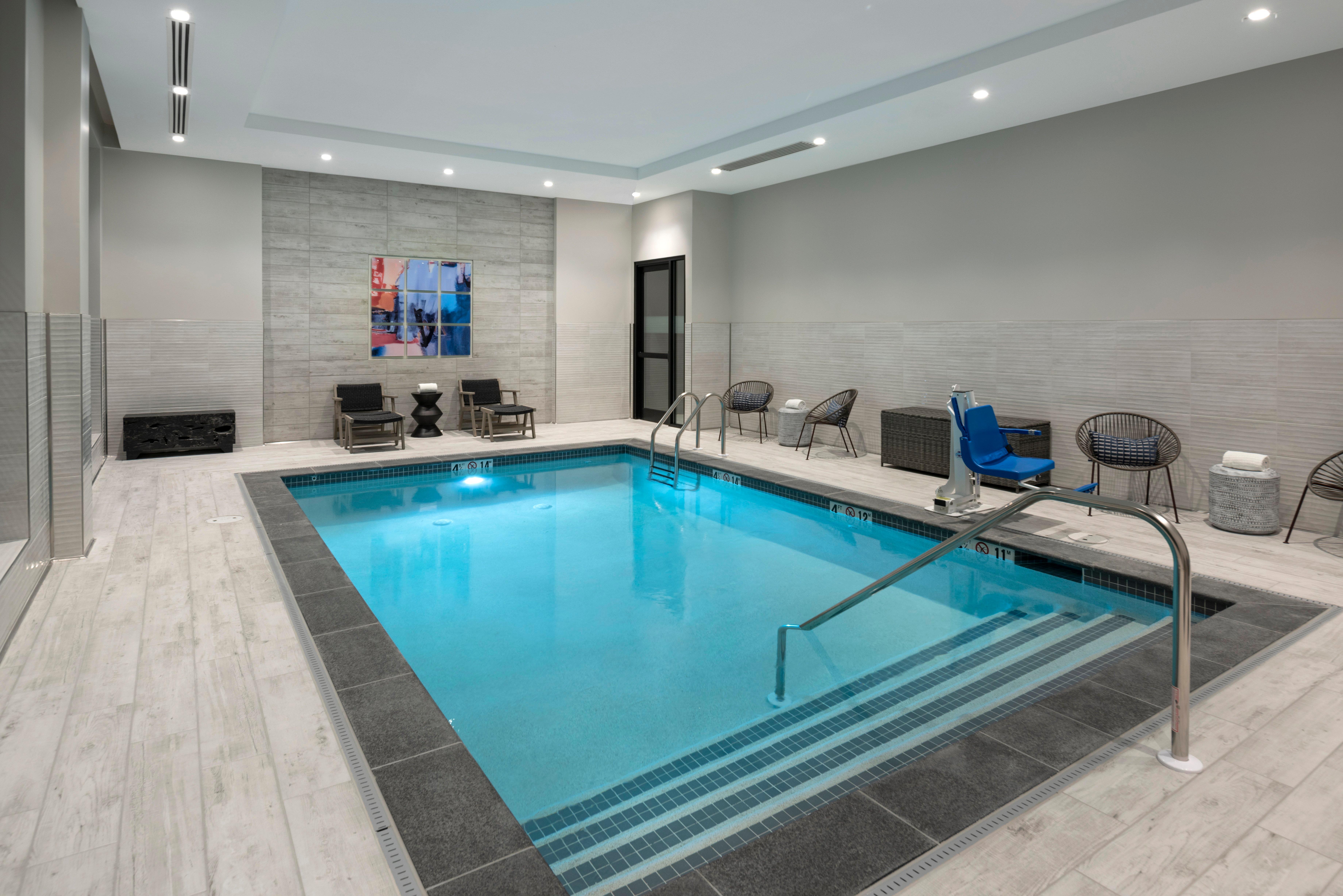 Holiday Inn Express - Boston Logan Airport - Revere By Ihg Ngoại thất bức ảnh