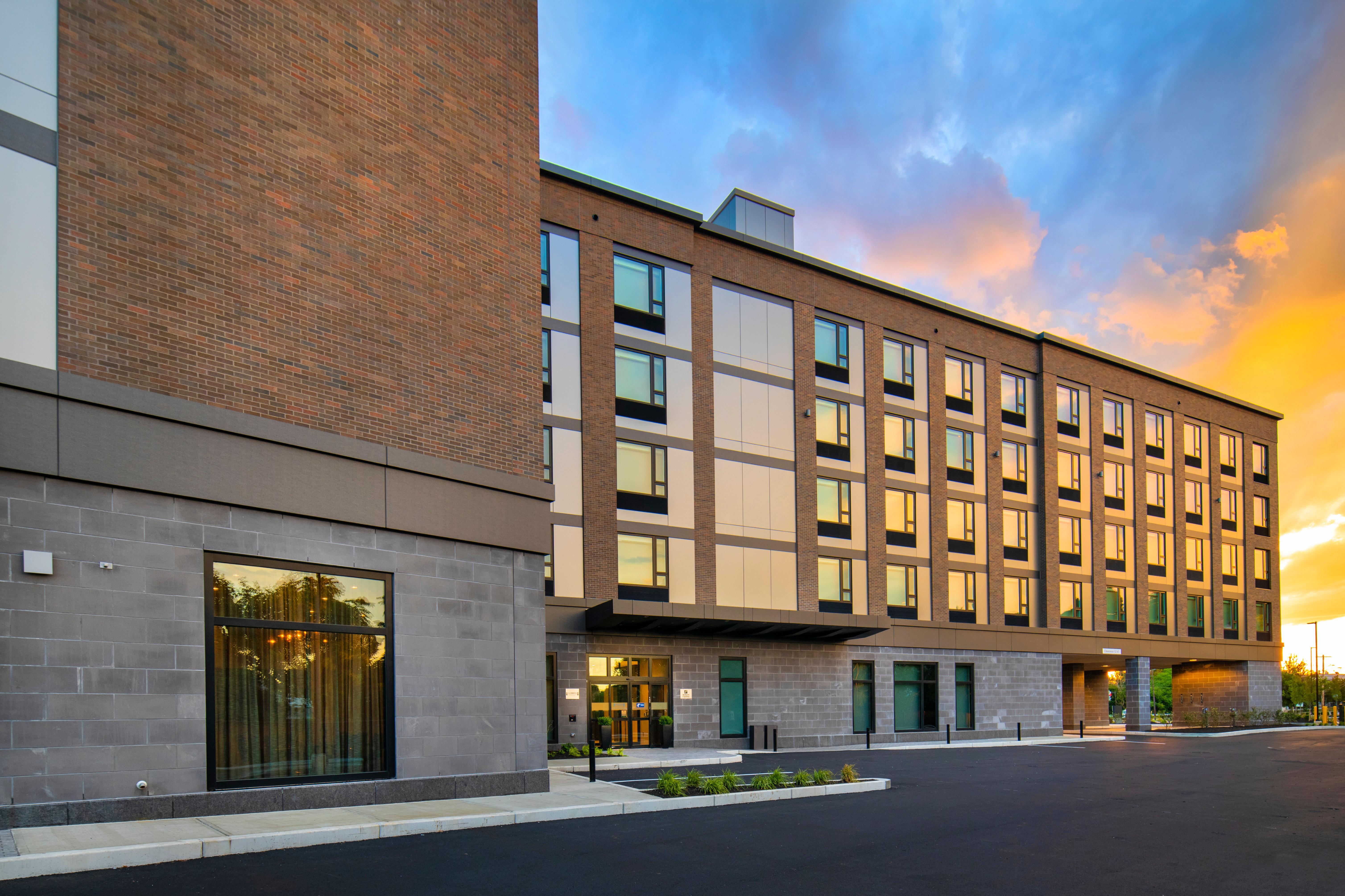 Holiday Inn Express - Boston Logan Airport - Revere By Ihg Ngoại thất bức ảnh